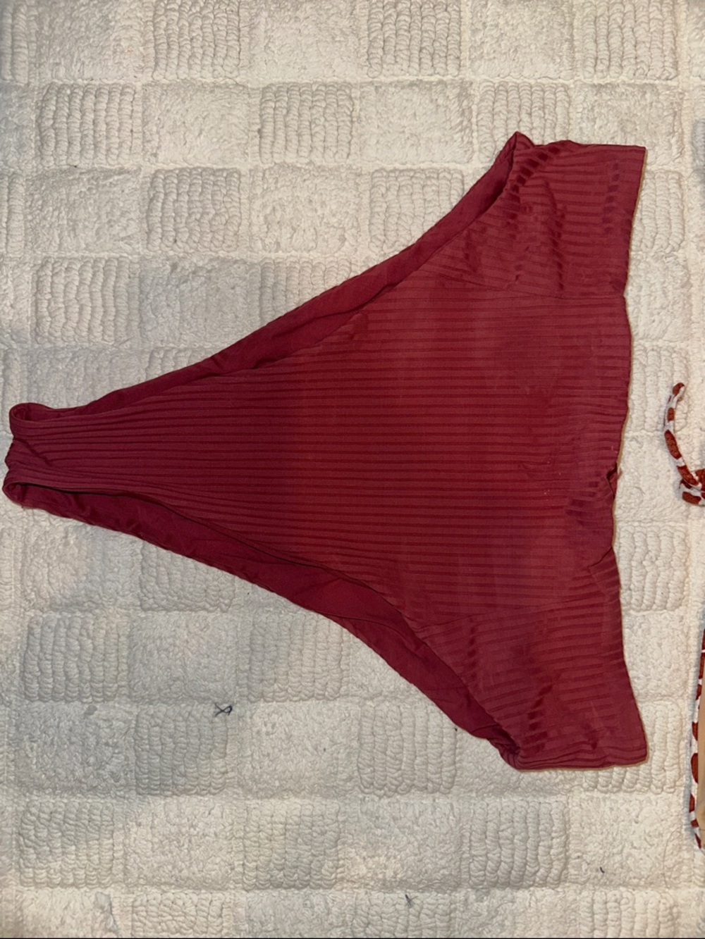l*space Top & Ribbed Bottom Bikini Set - Picture 6 of 8